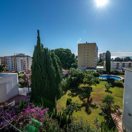 Apartment Seaviews 500M From The Beach Бенальмадена Экстерьер фото